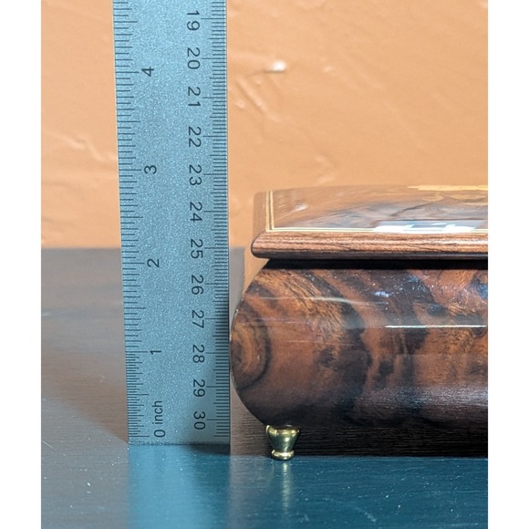 VTG Reuge Italian Floral Inlaid Elmwood Working Music Box Brass Feet - Picture 16 of 16